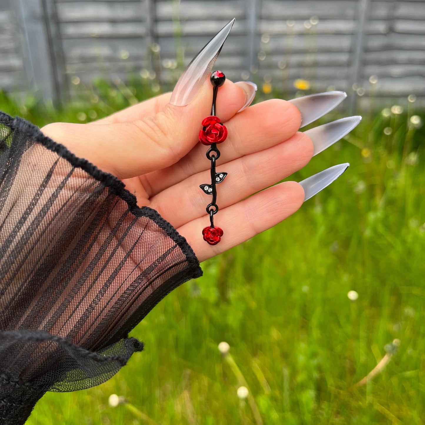 Rose Dangle Belly Button Ring: Gothic Black & Red Navel Piercing
