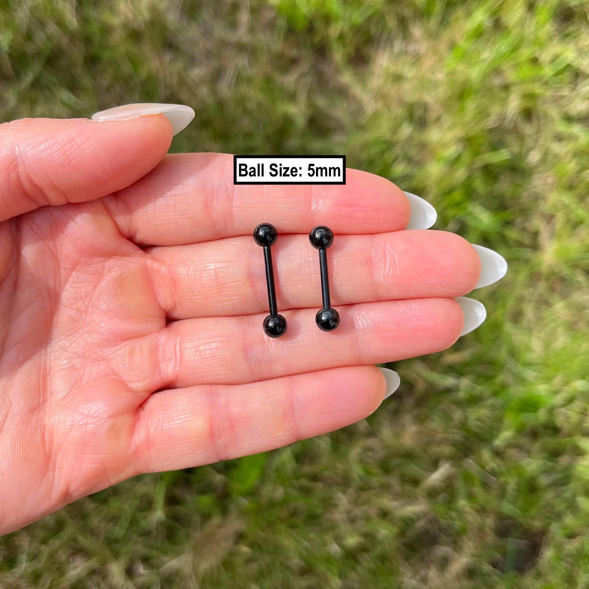 Black Titanium Bridge Barbell - Gothic Punk Piercing (14G/1.6mm)