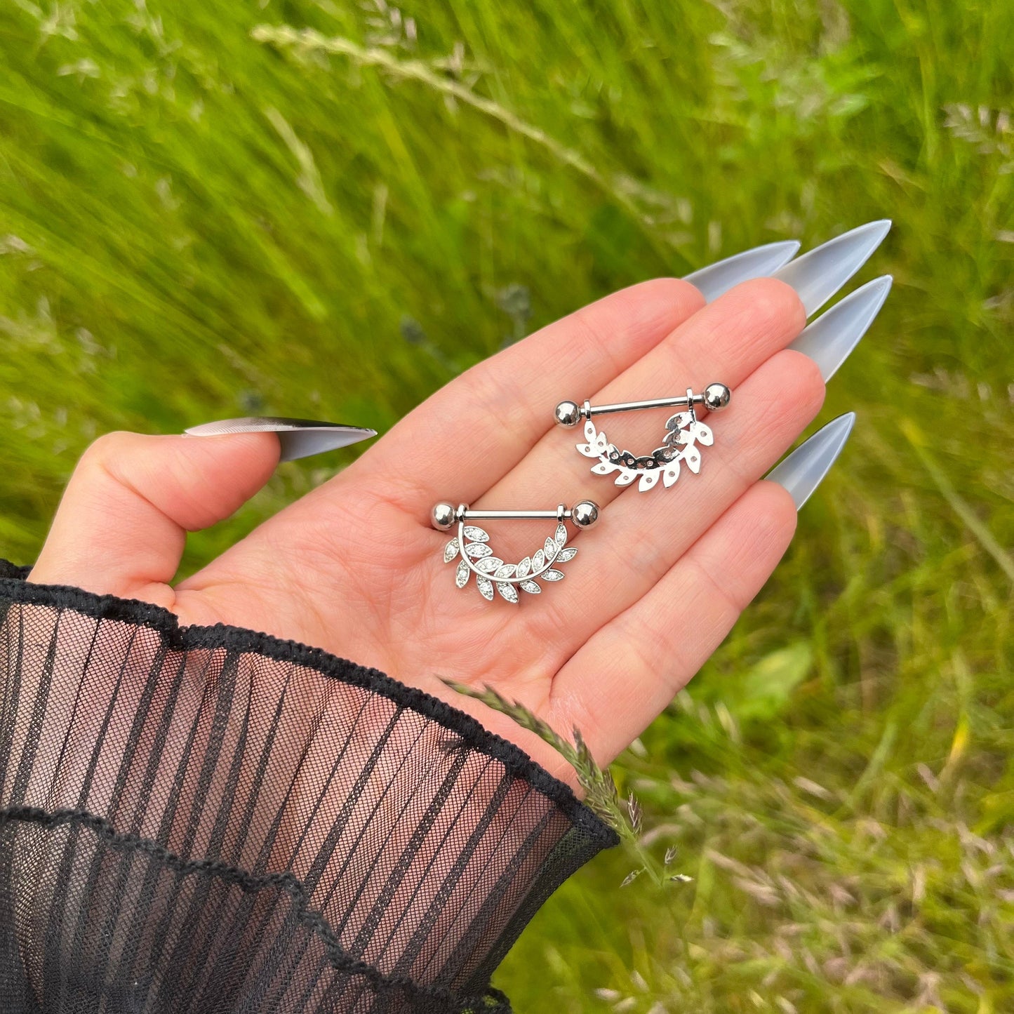 Olive Leaf Nipple Barbells: Crystals Stainles Steel Nipple Piercing, 14G