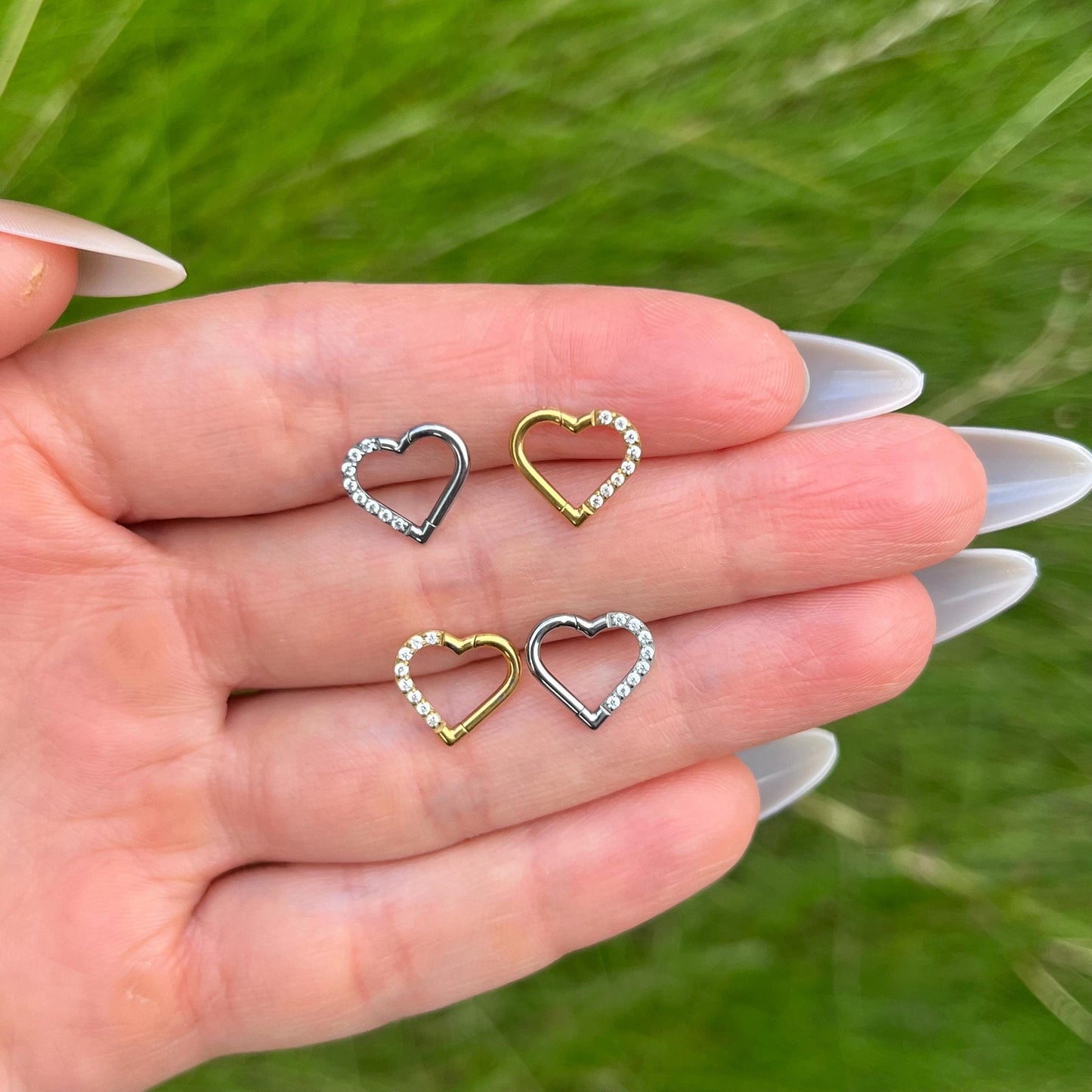 Titanium Daith Heart Ring: Crystal Gems Hinged Hoop - 16G 8mm/10mm