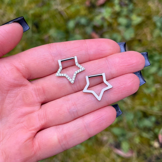 Star Septum Ring: Titanium Hinged Nose Hoop (14G/12mm)