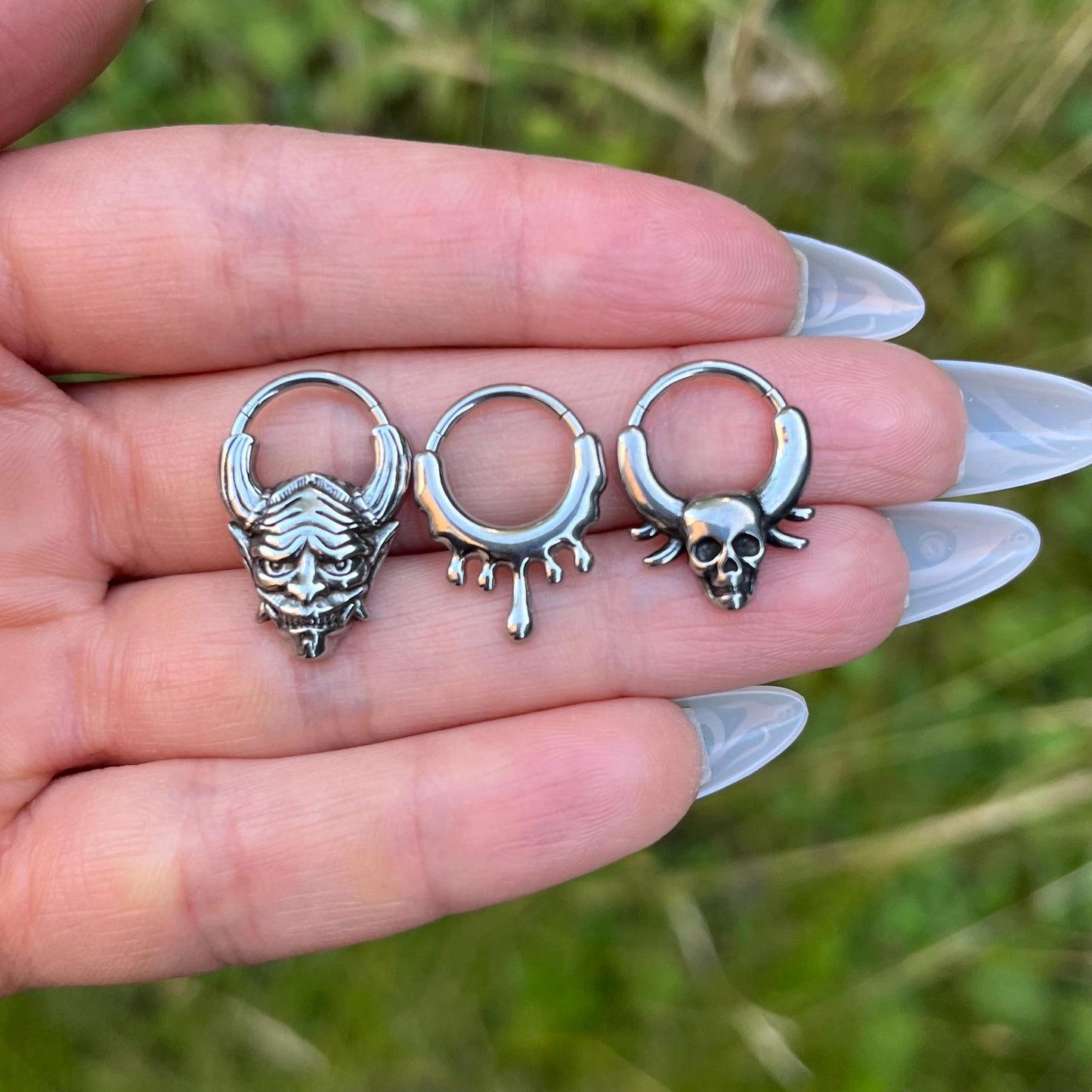 Hinged Septum Clicker: Stainless Steel Nose Ring, Gothic/Punk /horror, 16G 10mm