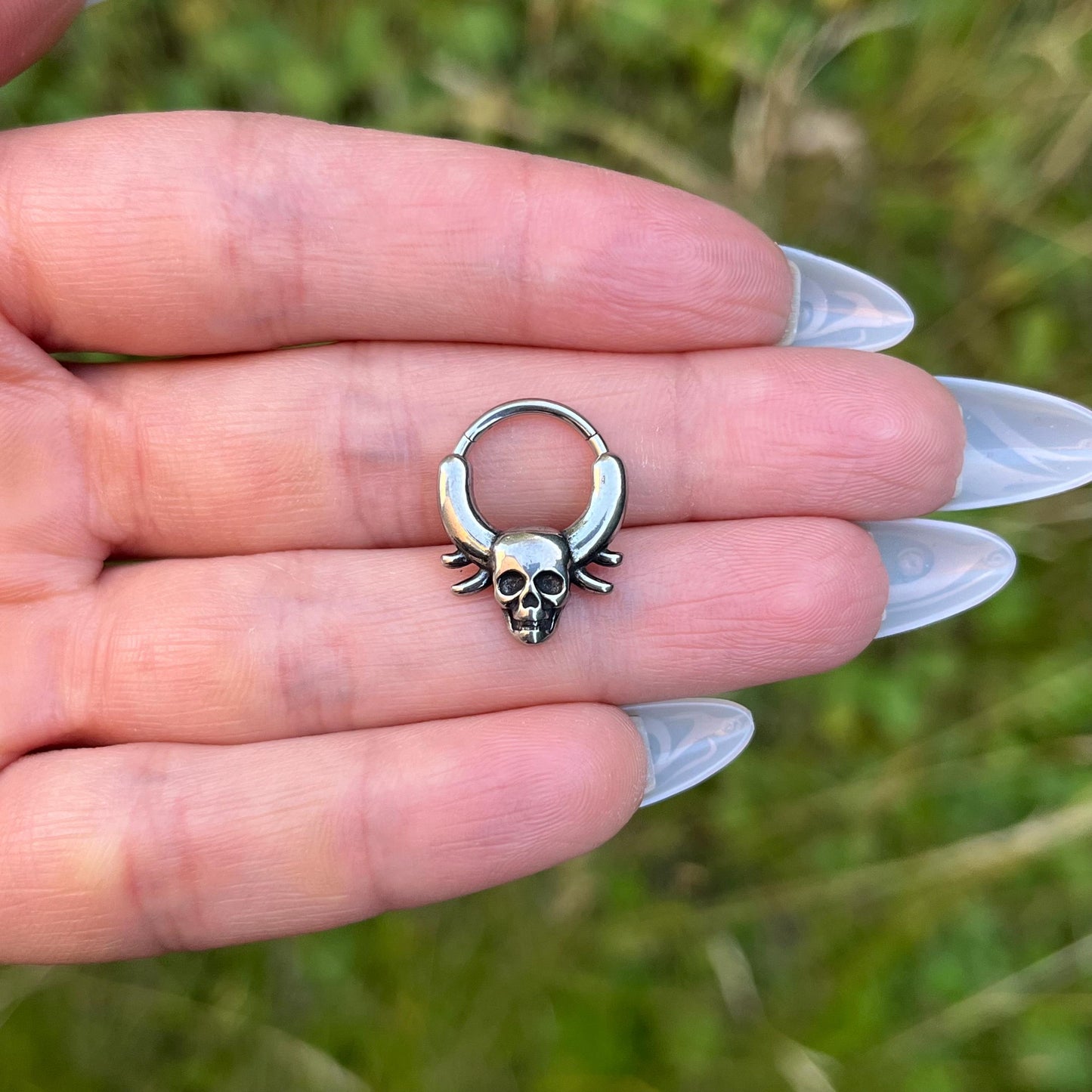 Hinged Septum Clicker: Stainless Steel Nose Ring, Gothic/Punk /horror, 16G 10mm