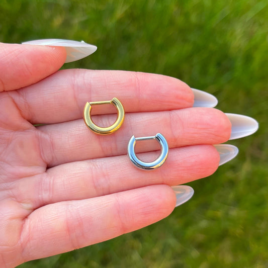 Chunky Hinged Septum Ring: Surgical Steel Clicker, 16G/14G, Silver/Gold