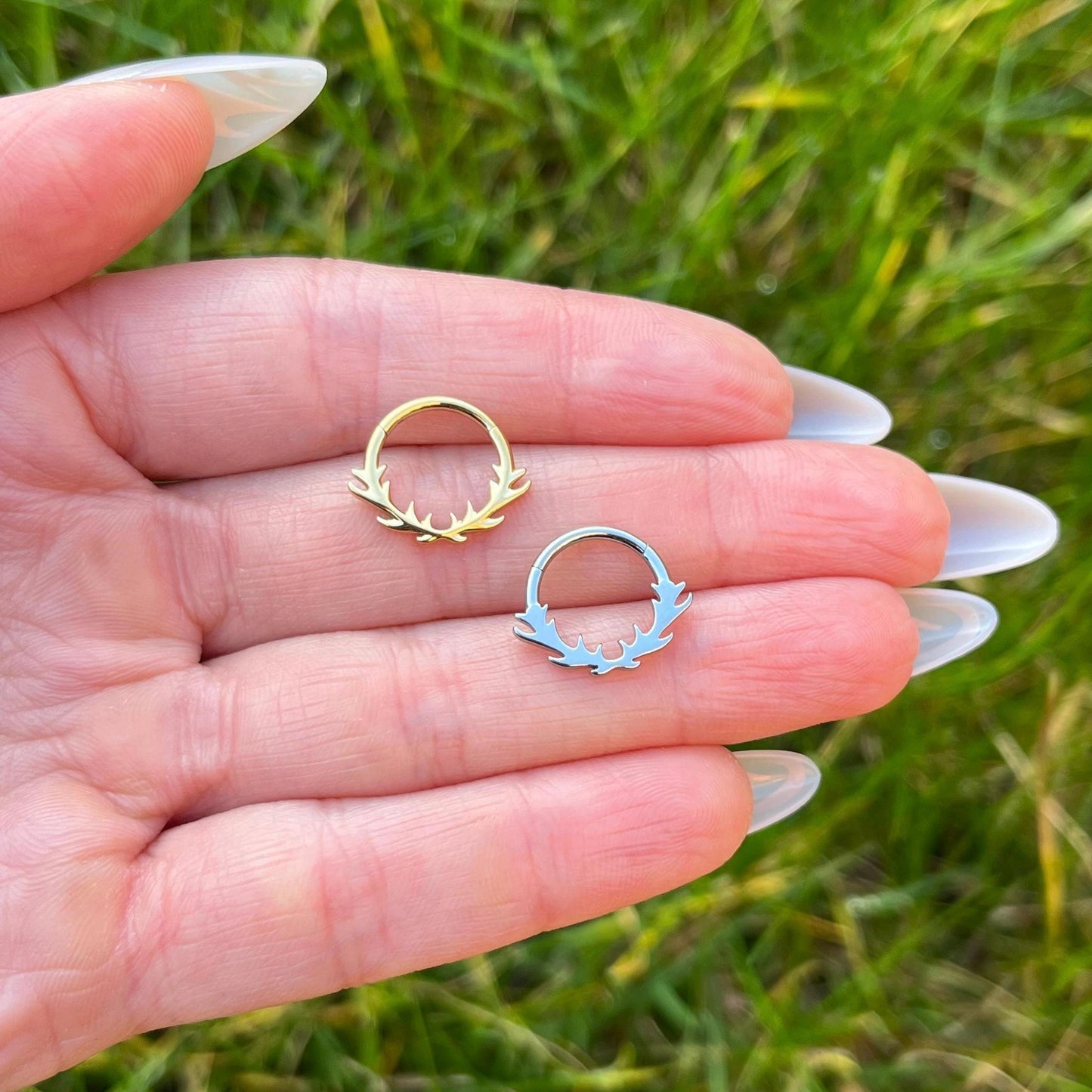 Leaf Septum Clicker, Titanium Nose Ring: 16G 8mm/10mm