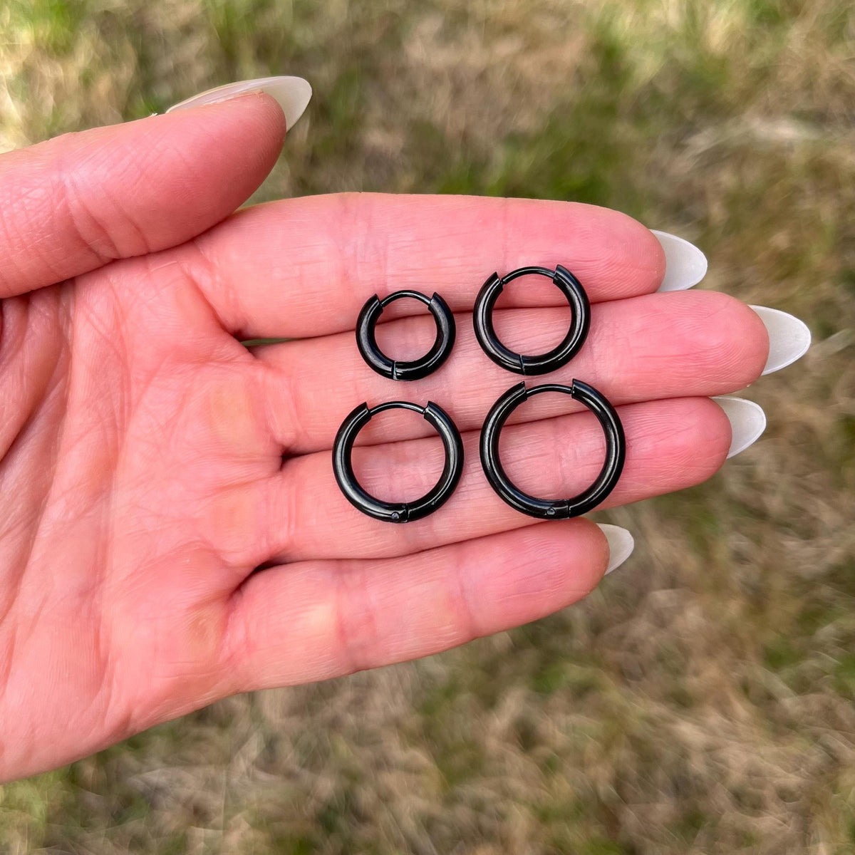 Silver/Black Stainless Steel Hoop Earrings: 2.5mm Thickness | 8mm/10mm/12mm/14mm